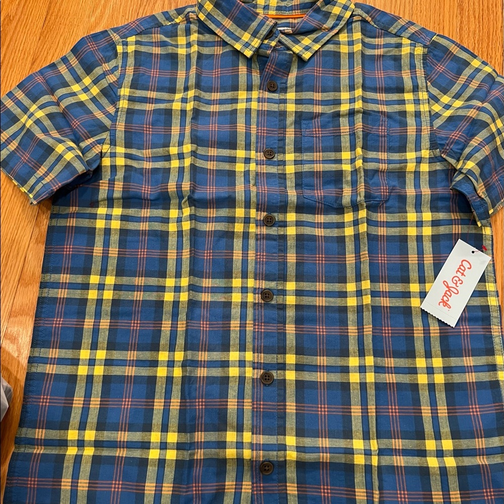 - Nwt button down shirt